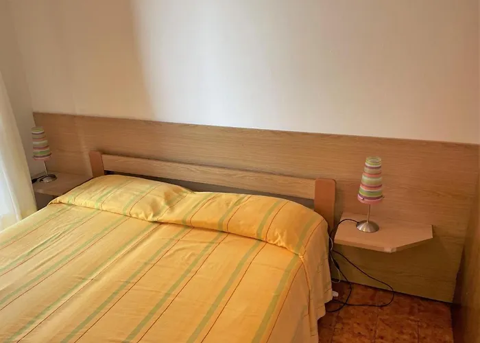 Sabrina By Interhome 아파트